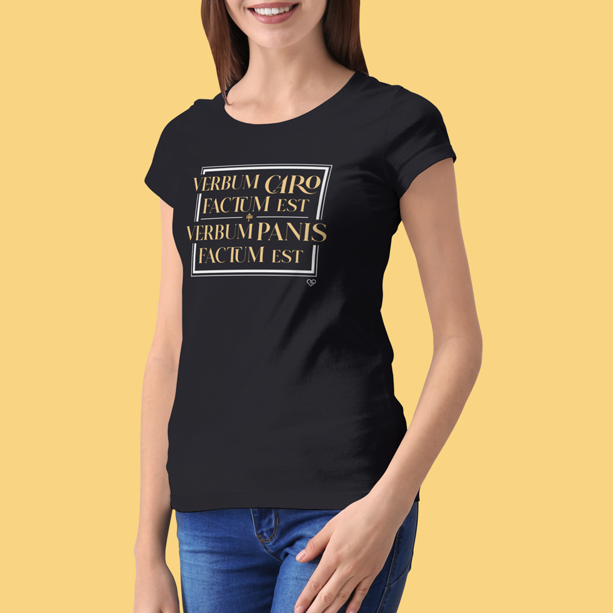 Nome do produto: Camiseta Verbum Caro Factum Est Feminina