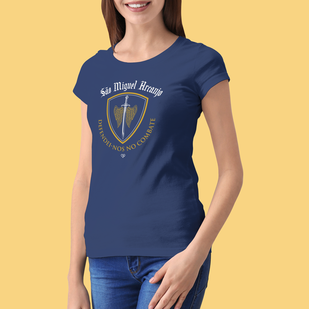 Nome do produto: Camiseta São Miguel Arcanjo - Invocação - Feminina