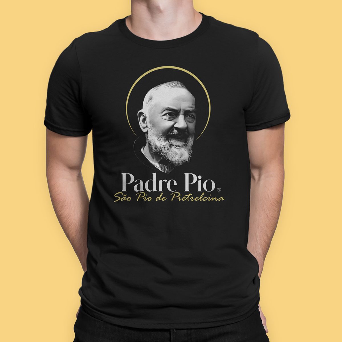 Nome do produto: Camiseta Padre Pio - São Pio de Pietrelcina