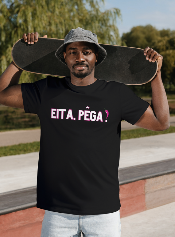 Camiseta escura EITA, PÊGA - Nai React