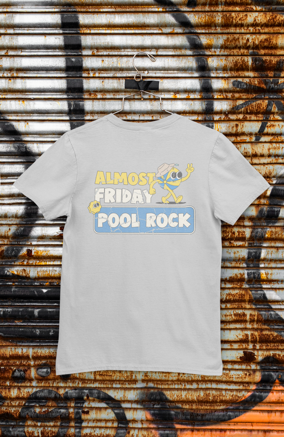 Camiseta Quality - Pool Rock - Almost Friday