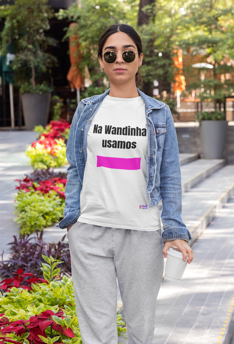 Nome do produto: SERIE WANDINHA - Na Wandinha usamos rosa