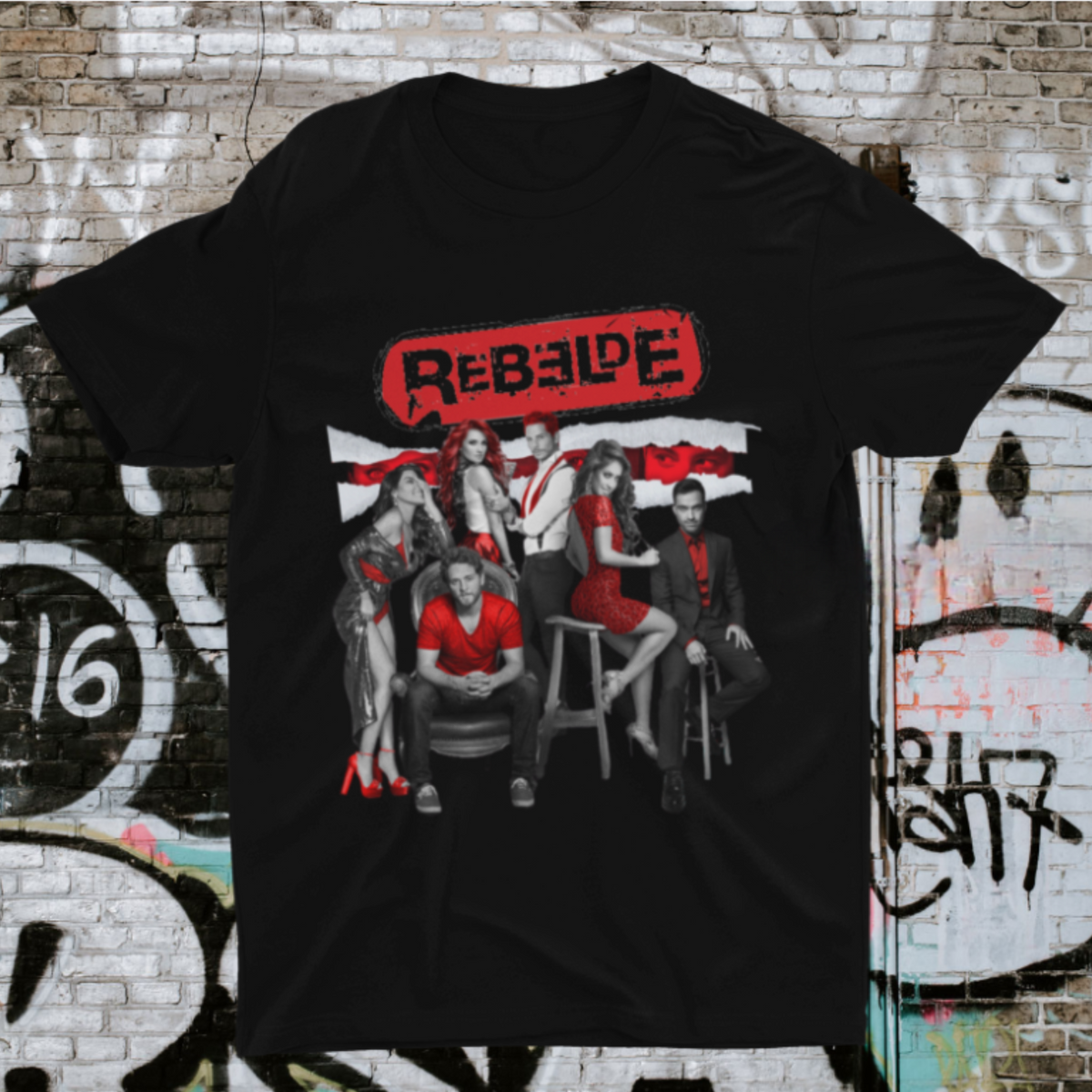 Nome do produto: Camiseta Rebelde (RBD)