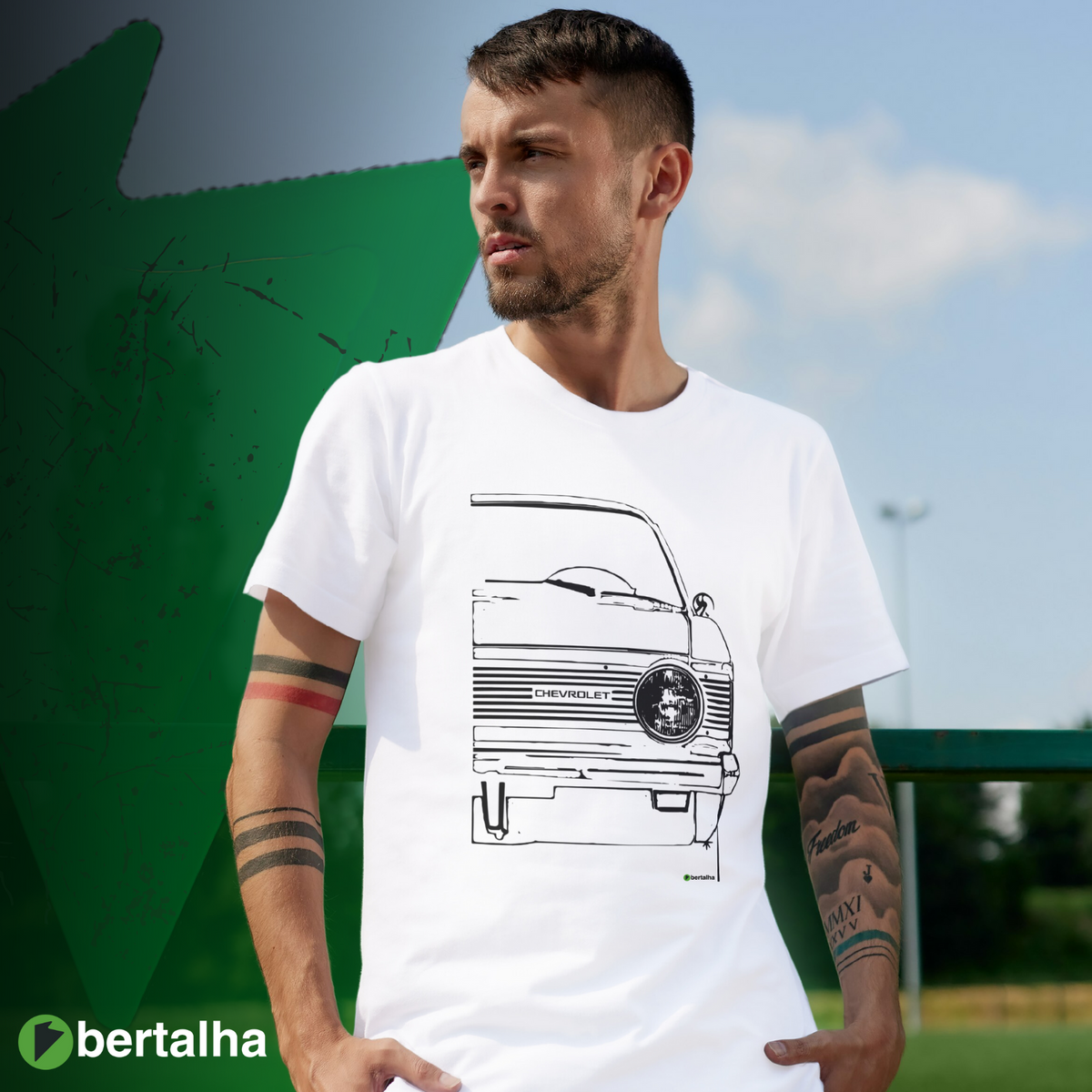 Nome do produto: Camiseta || Frente opala 70 || logo preto