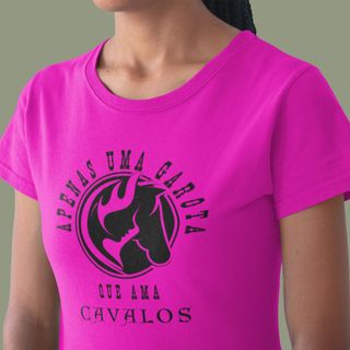 Camiseta Feminina Baby Long: Apenas Uma Garota Que Ama Cavalos