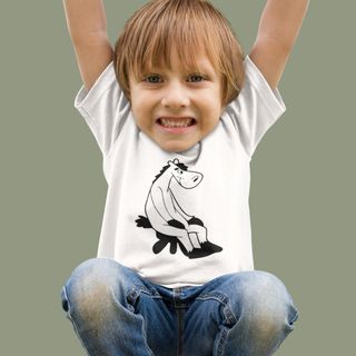 Camiseta Infantil 100% Algodão De 02 A 08 Anos Com Estampa Do Cavalo Pé-De-Pano Sentado, Super Fofo E Muito Feliz