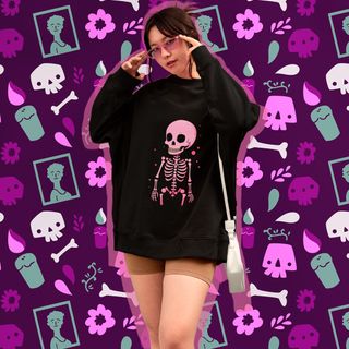 Blusa Pink Skull: Doçura e Estilo com um Toque Divertido