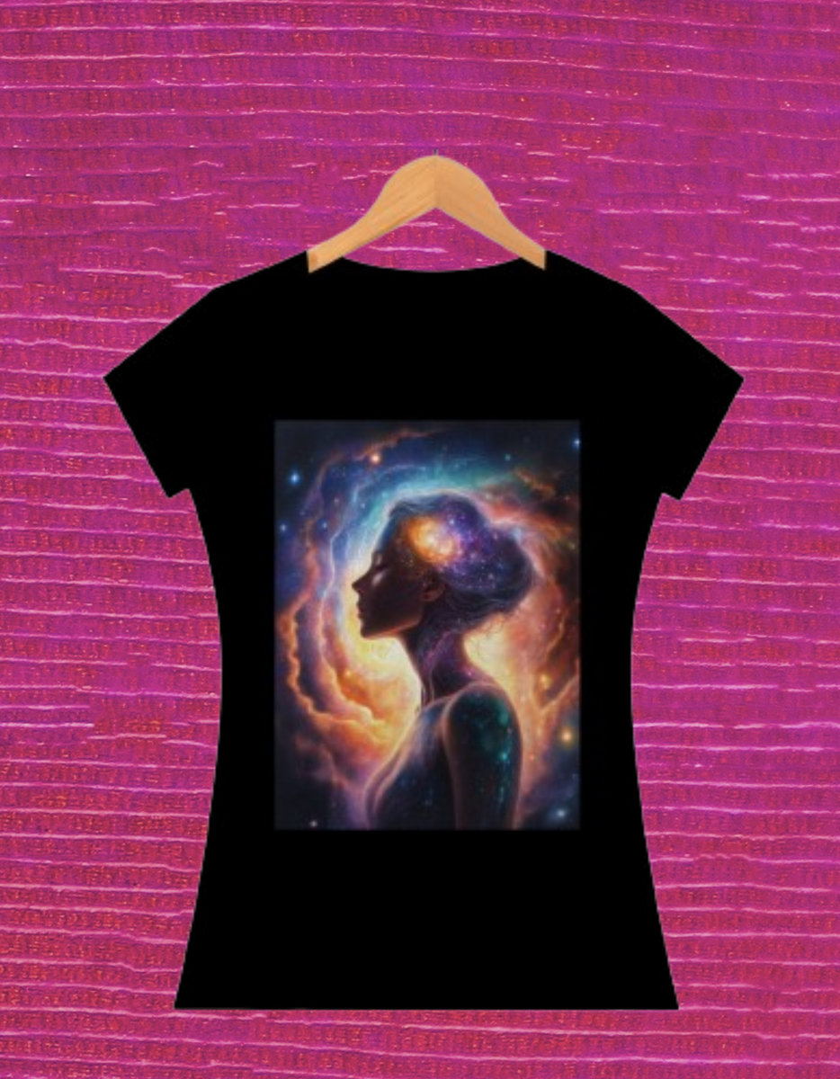 Nome do produto: Camisa Feminina Mulher Universo