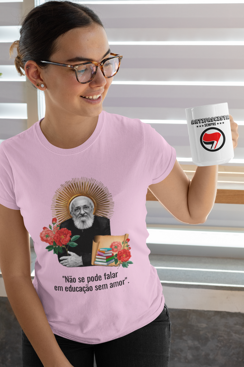 Nome do produto: T-shirt Baby Look Paulo Freire