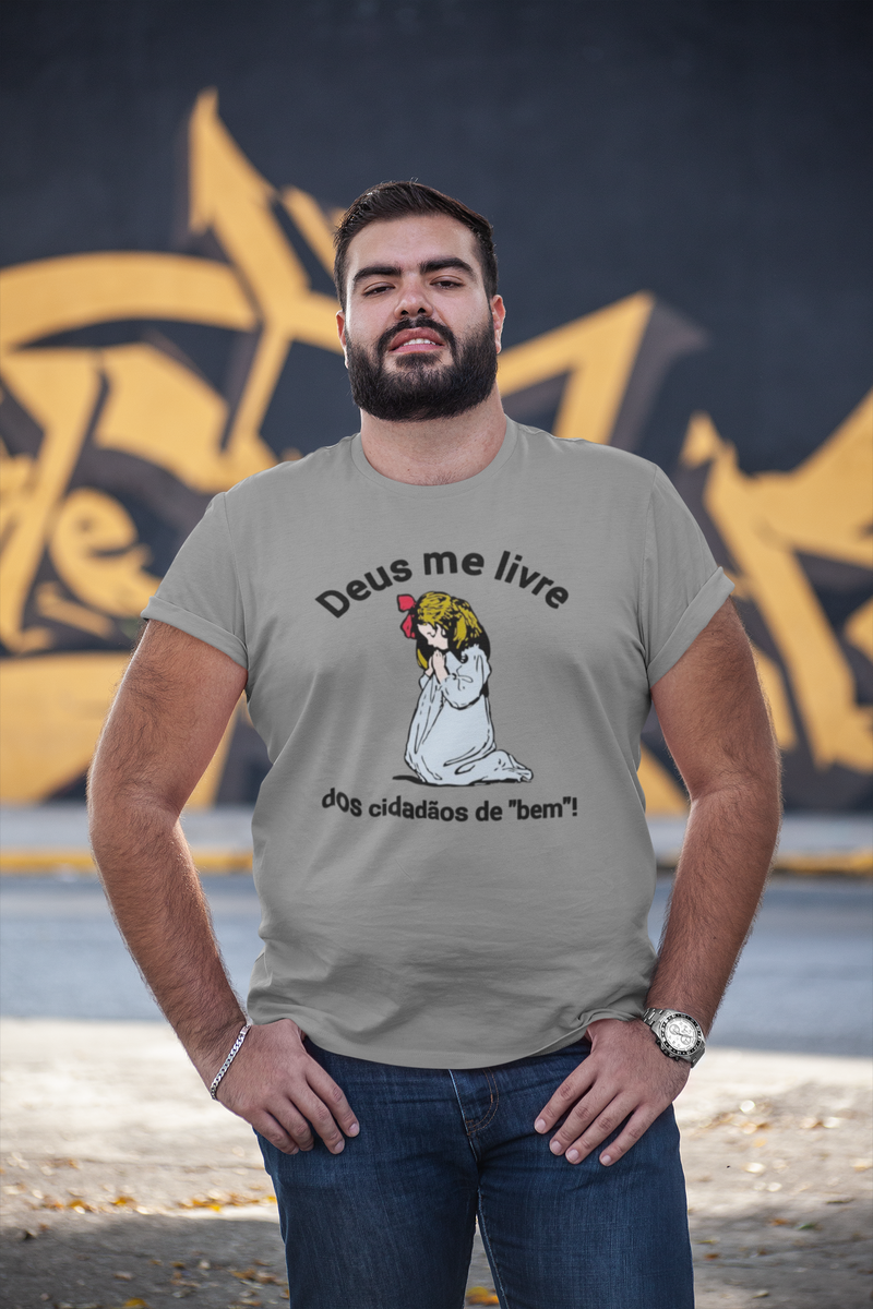 Nome do produto: T-shirt Plus Size Deus me livre!