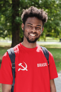 Nome do produtoT-shirt Tradicional Comunista Brasil