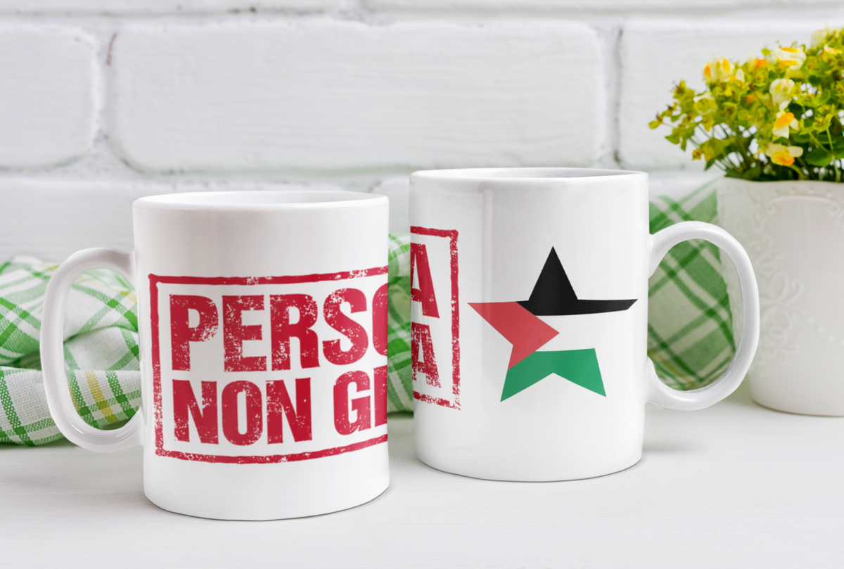 Nome do produto: Caneca Persona Non Grata 