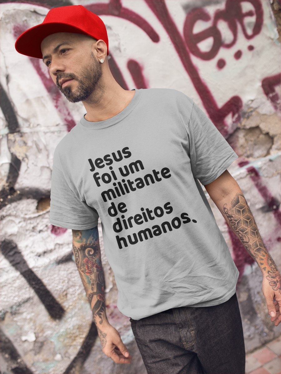 Nome do produto: T-shirt Tradicional Jesus Militante