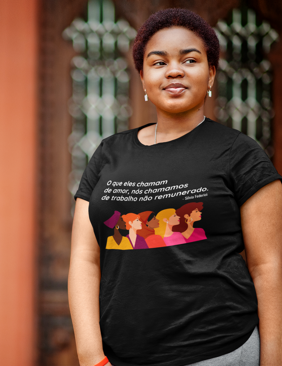 Nome do produto: T-shirt Plus Size Silvia Federici