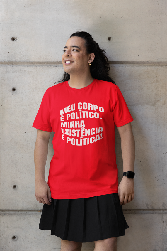 T-shirt Tradicional Corpo Político & Existência Política