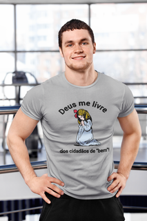 Nome do produtoT-shirt Tradicional Deus me livre!