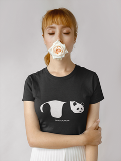 Camiseta Feminina Panda In Black