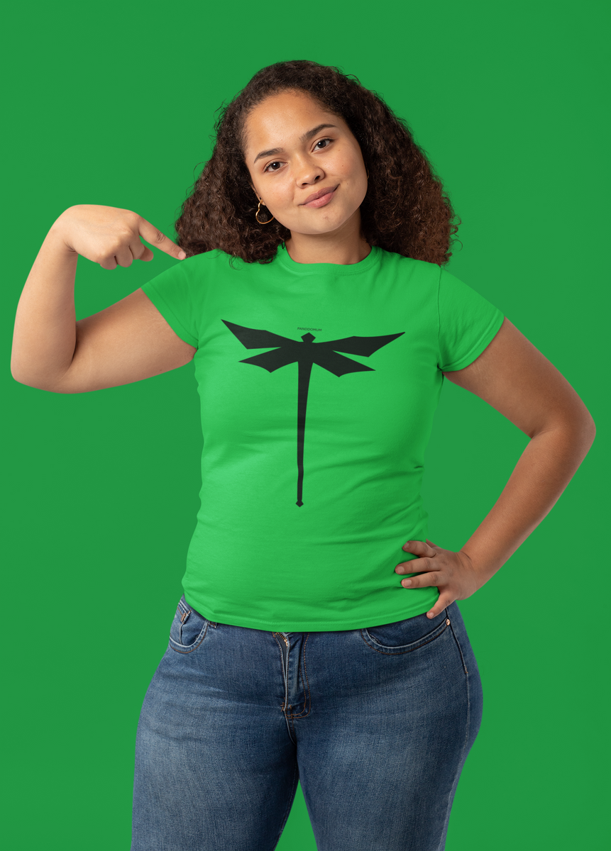 Nome do produto: Camiseta Feminina Libélula Logo