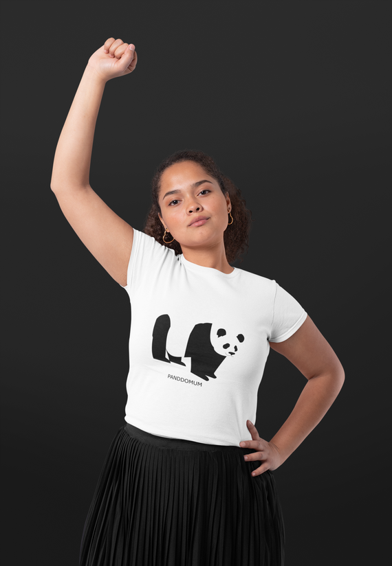 Camiseta Feminina Panda In White