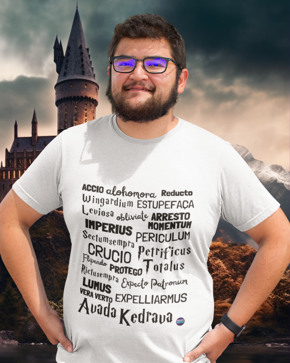 Nome do produto: Camiseta Plus Size Feitiços Harry Potter