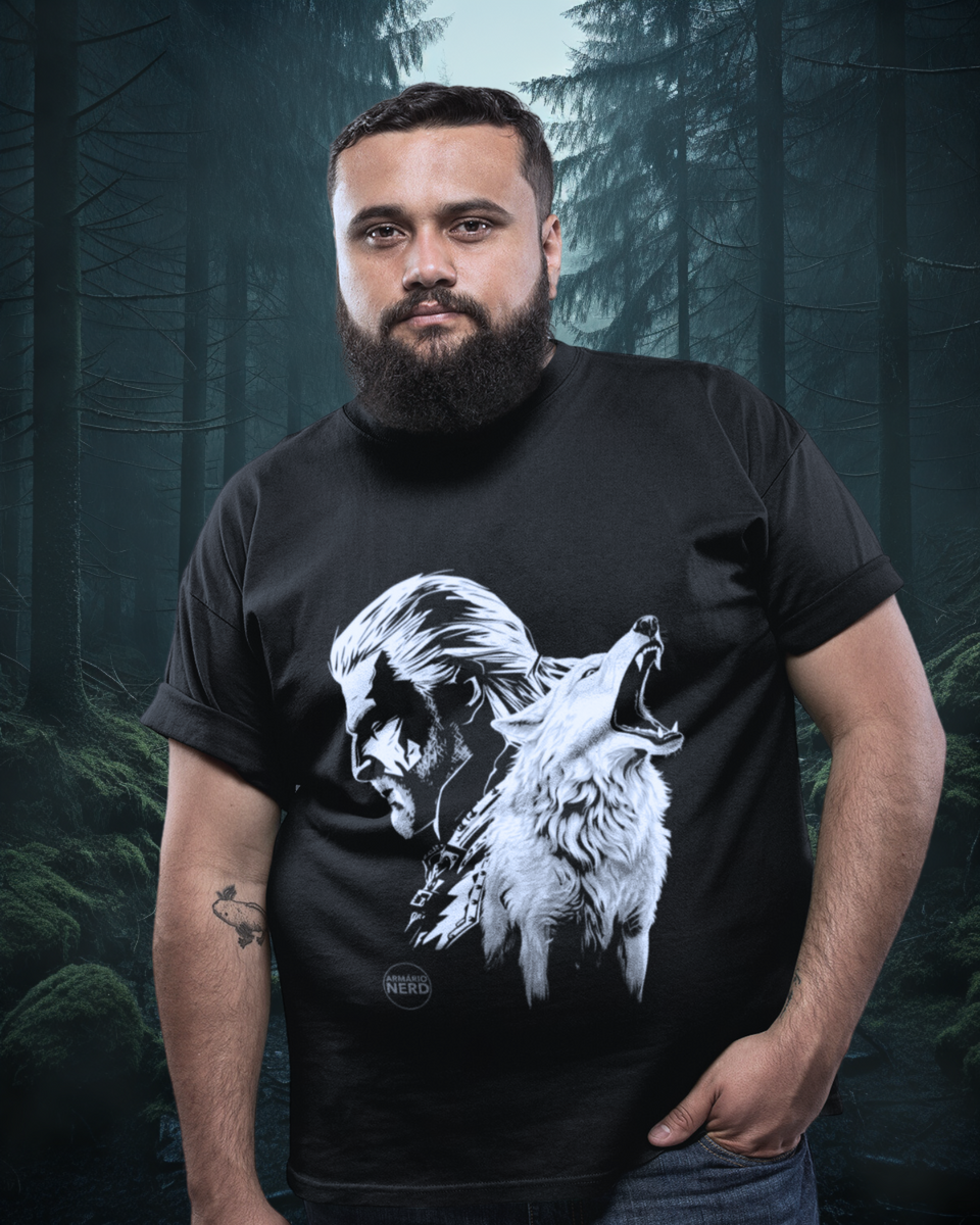 Nome do produto: Camiseta Plus Size The Witcher Lobo Branco