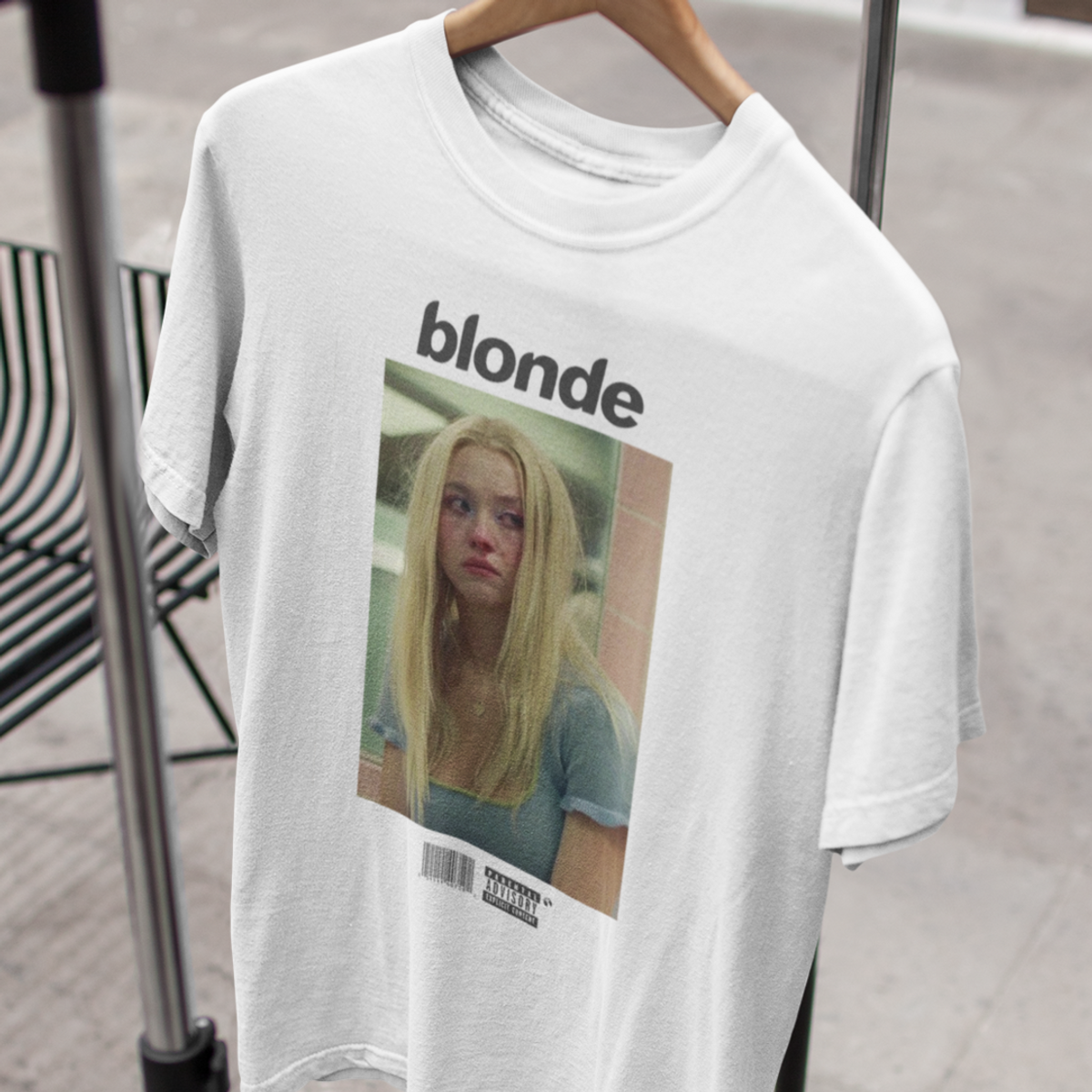 Nome do produto: Cassie Howard - Blonde