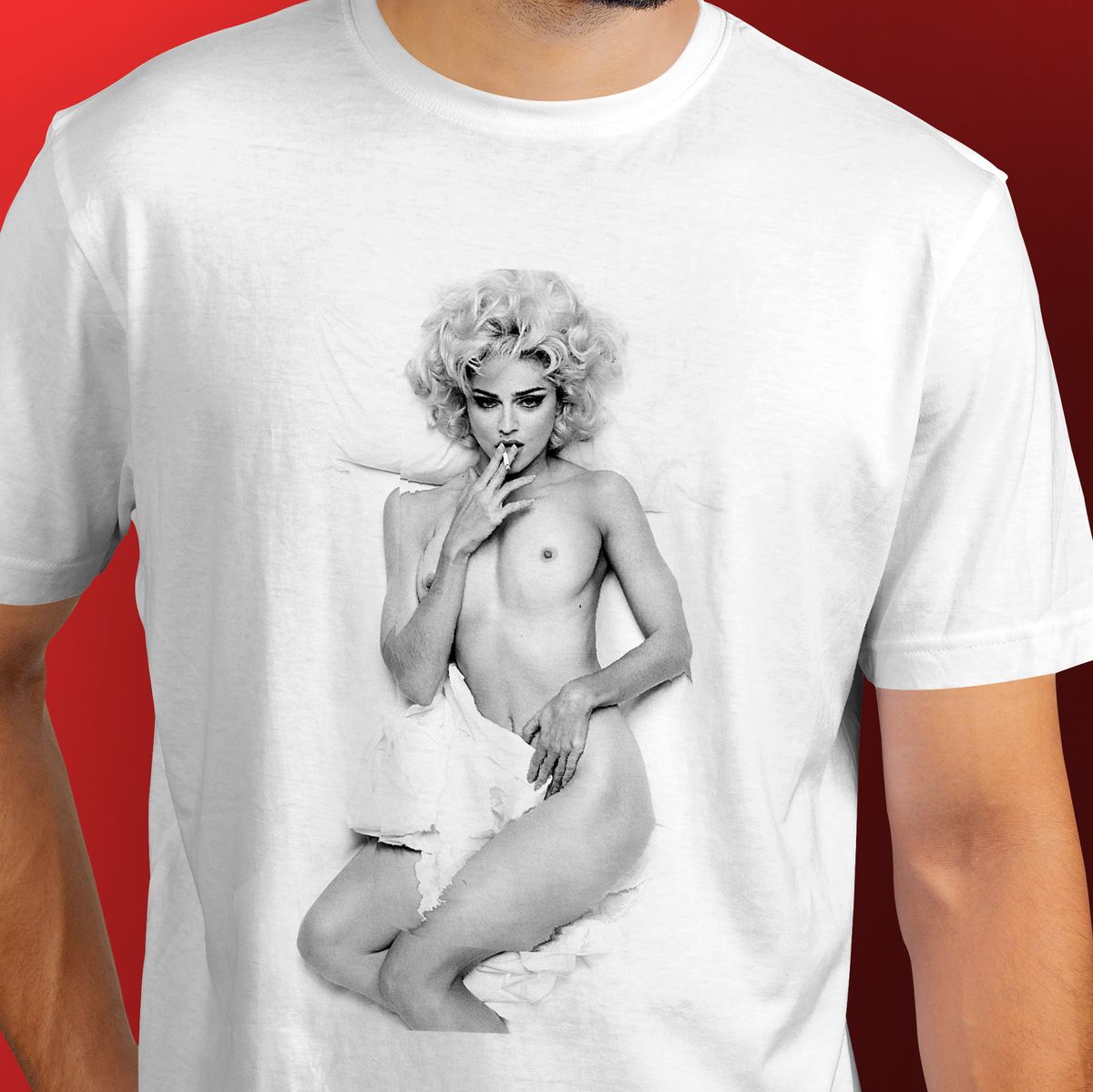 Nome do produto: Camiseta Na Cama com Madonna