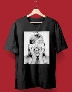 Camiseta Madonna Versace 1995 (PRETA/BRANCA)