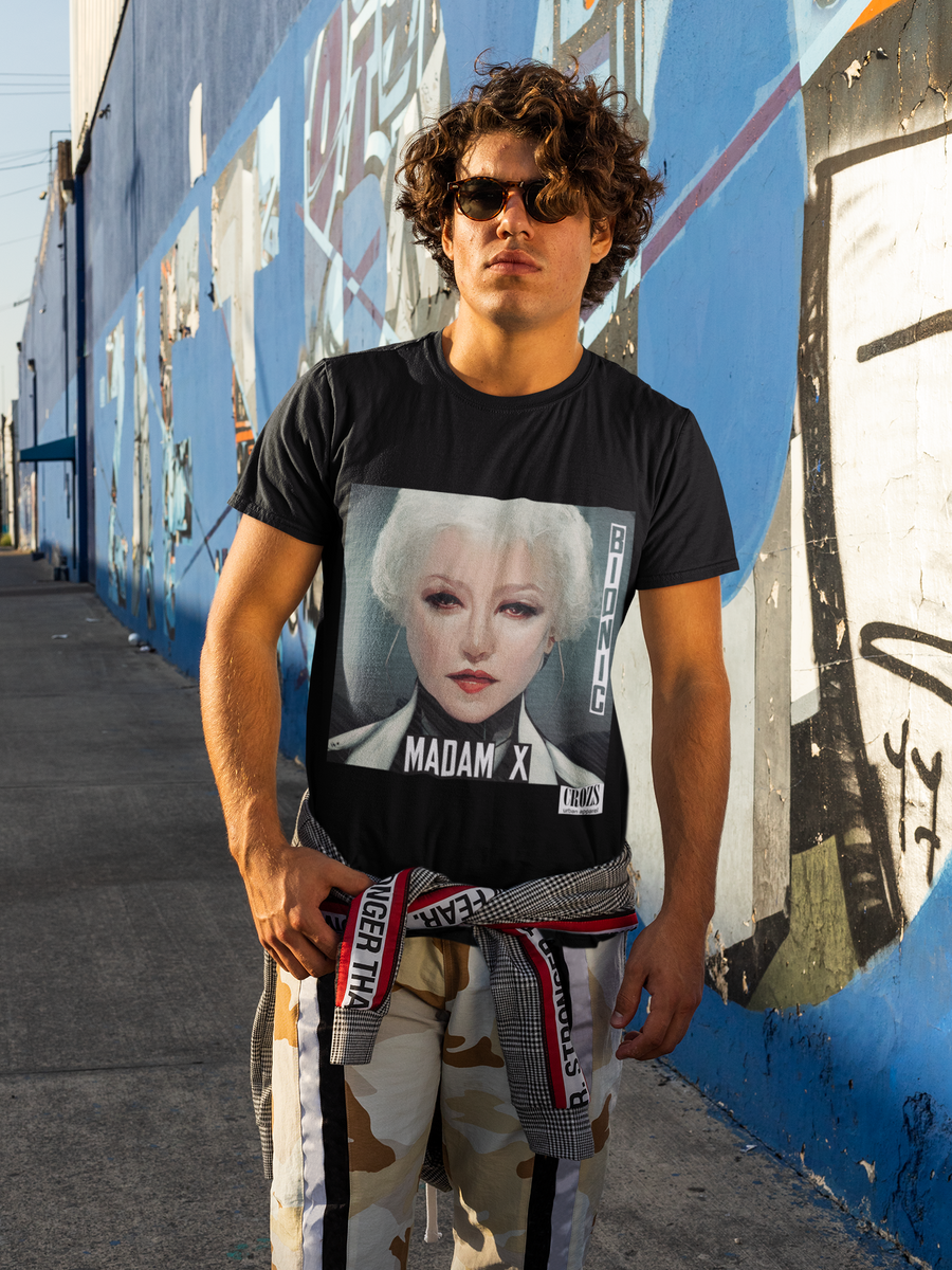 Nome do produto: Camiseta Christina Aguilera Madam X