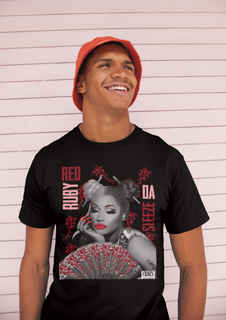 Camiseta Nicki Minaj Red Ruby Da Sleeze