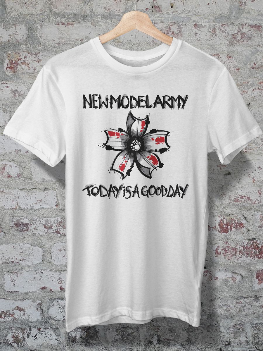 Nome do produto: CAMISETA - NEW MODEL ARMY - TODAY IS A GOOD DAY