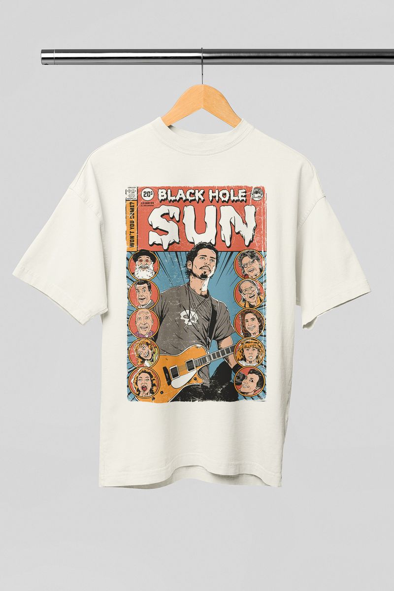 Nome do produto: OVERSIZED - SOUNDGARDEN - BLACK HOLE SUN