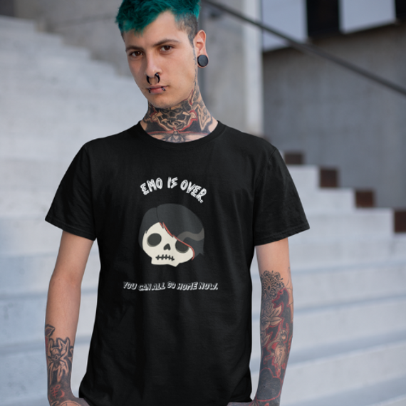 Camiseta Emo is Over  (unissex)