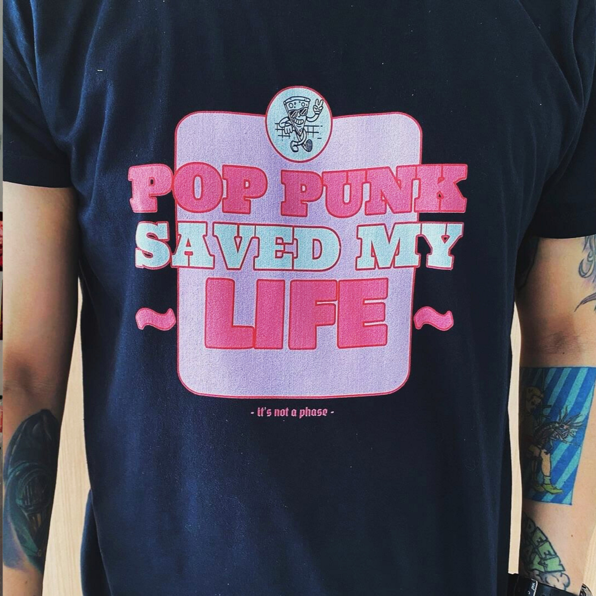 Nome do produto: Camiseta Pop Punk Saved my life