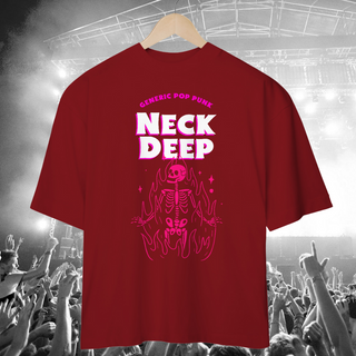 Nome do produtoCamiseta Oversized Neck Deep 