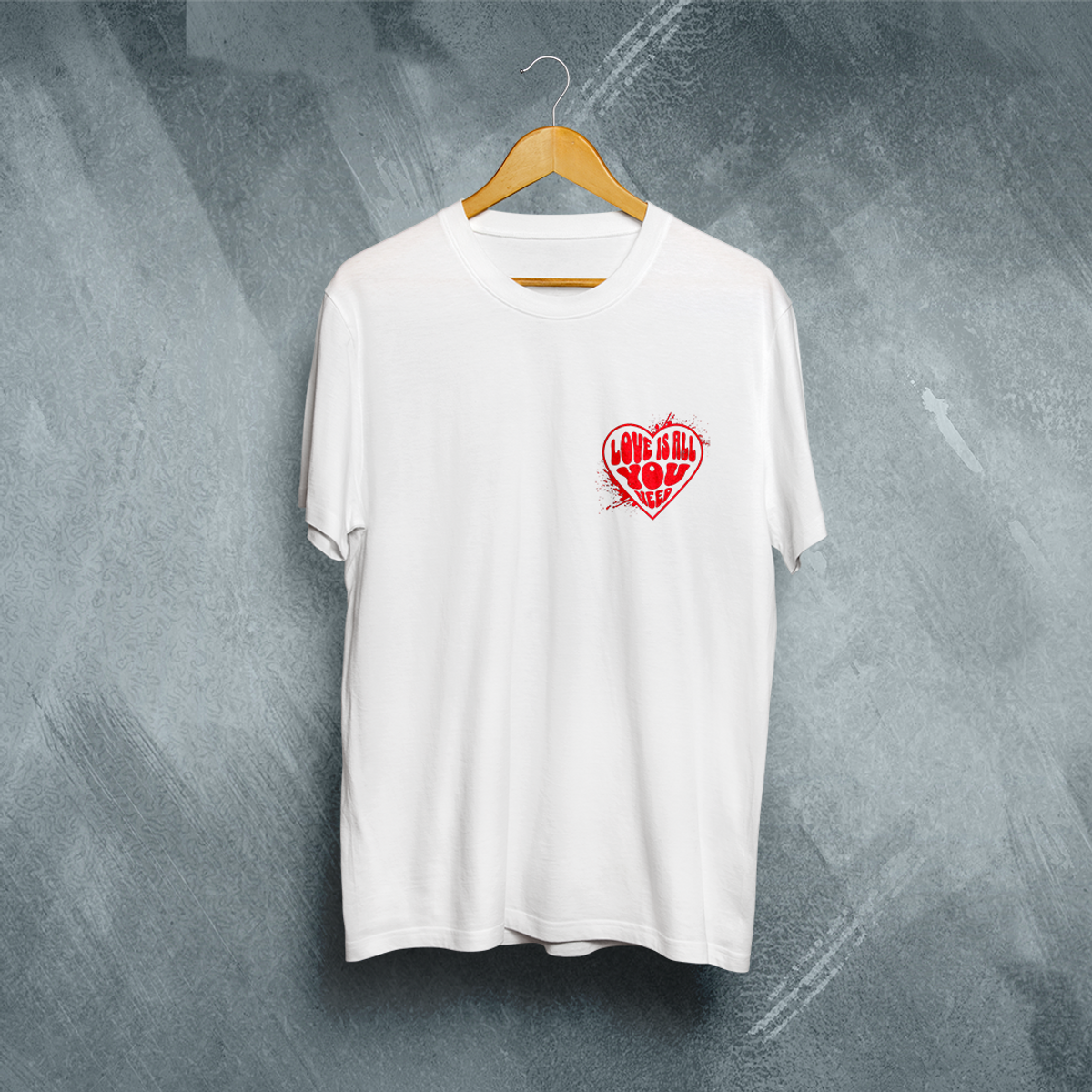 Nome do produto: Camiseta Plus Size Vivax - Love is all you need