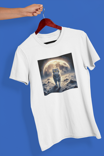 Camiseta Unissex - Gato na lua