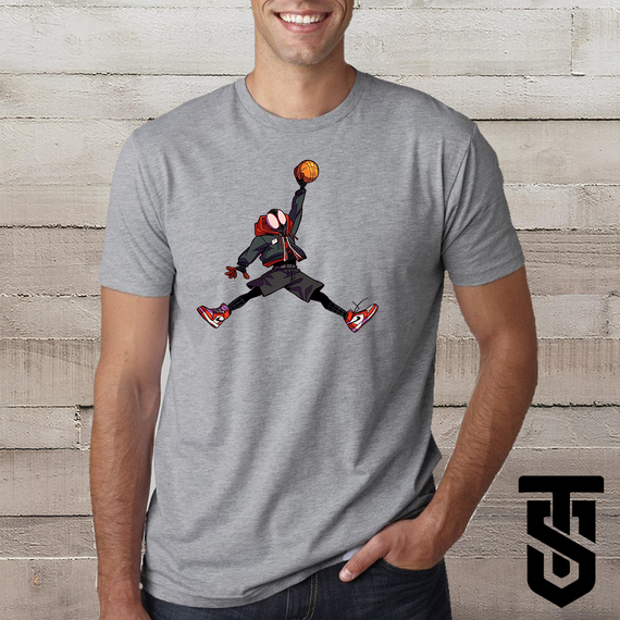 Cesta com Teias: O Basquete do Homem-Aranha