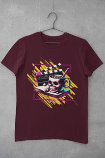 CAMISETA - CAFÉ COM NAFTALINA - COLORS