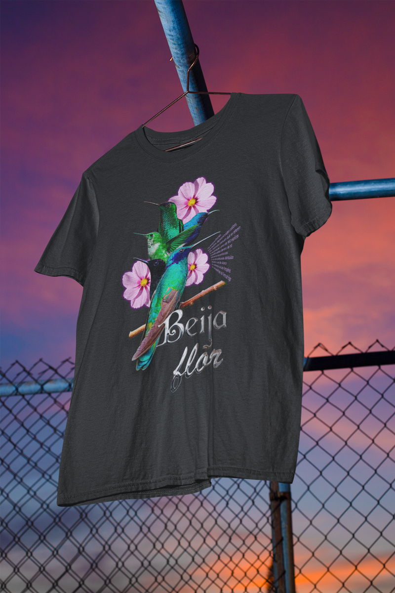 Nome do produto: Camiseta Estonada Beija Flor (Frente)