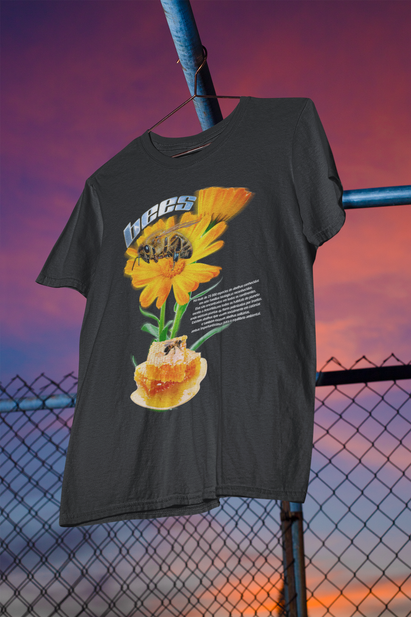 Nome do produto: Camiseta Estonada Bees