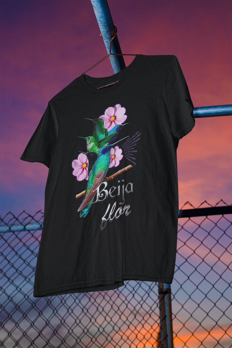 Nome do produto: Camiseta Beija Flor