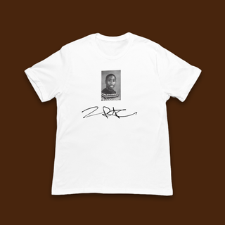 Nome do produtoCamiseta 2pac Foto e Assinatura