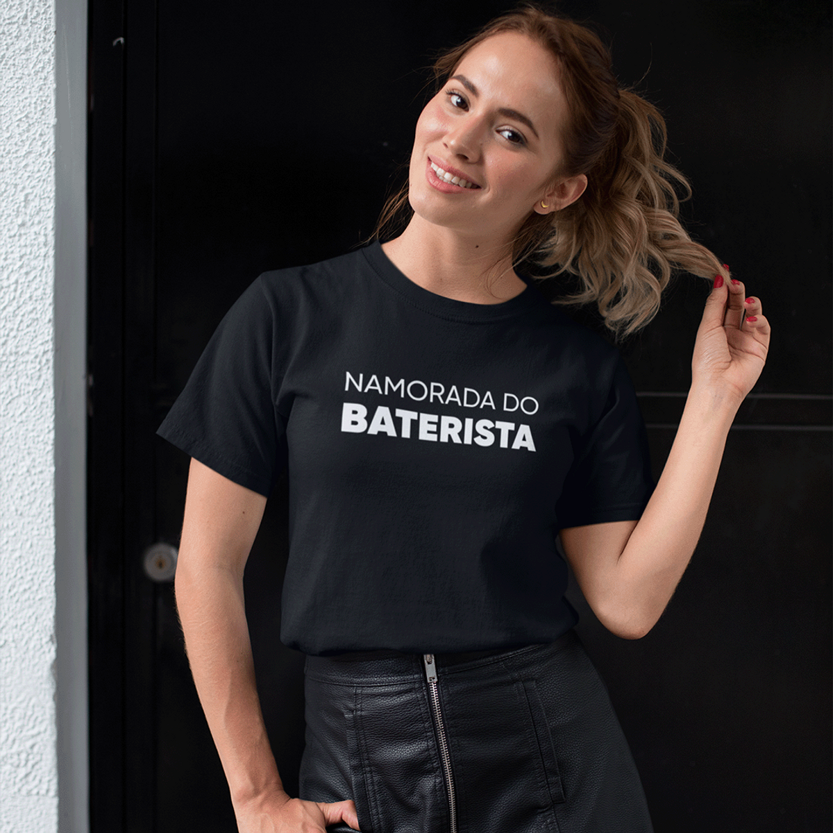 Nome do produto: CAMISETA NAMORADA DO BATERISTA