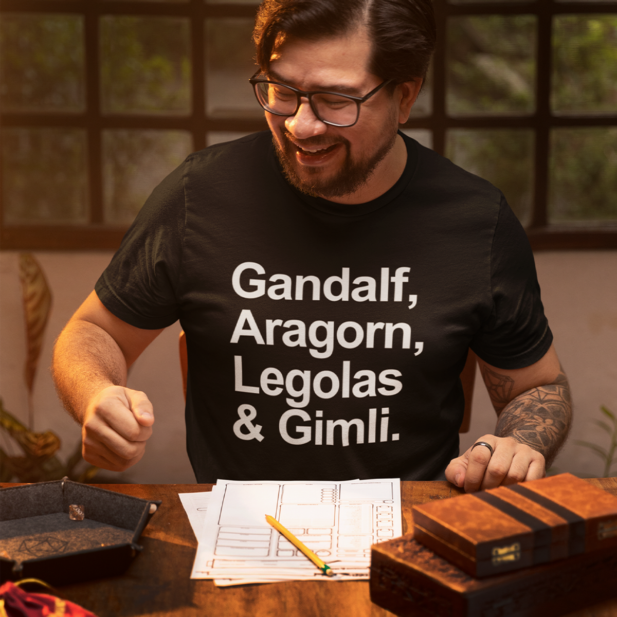 Nome do produto: CAMISETA GANDALF, ARAGORN, LEGOLAS & GIMLI