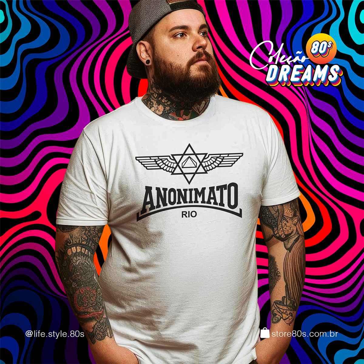 Nome do produto: Camiseta PLUS SIZE - Coleção Dreams - Anonimato 80s 