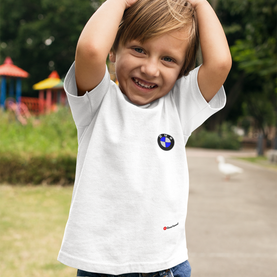 Camiseta Infantil BMW (2 a 8 anos)