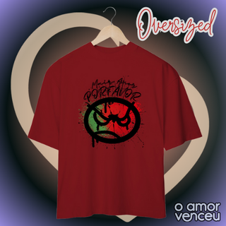 Camiseta Oversized Mais Amor Por Favor Logo