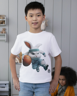 Snow Rabbit Fera do basquete - Camiseta infantil Clássica