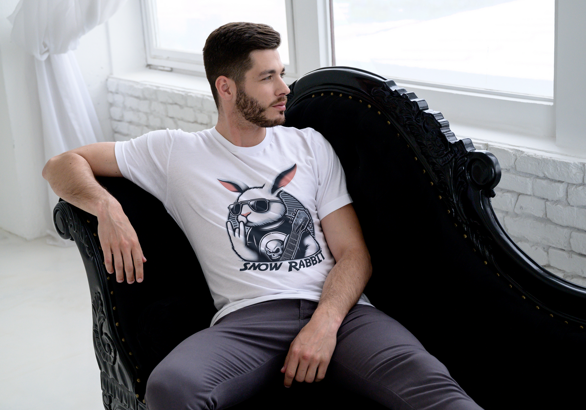 Nome do produto: Snow Rabbit Guitarrista frente e costas- camiseta adulto 